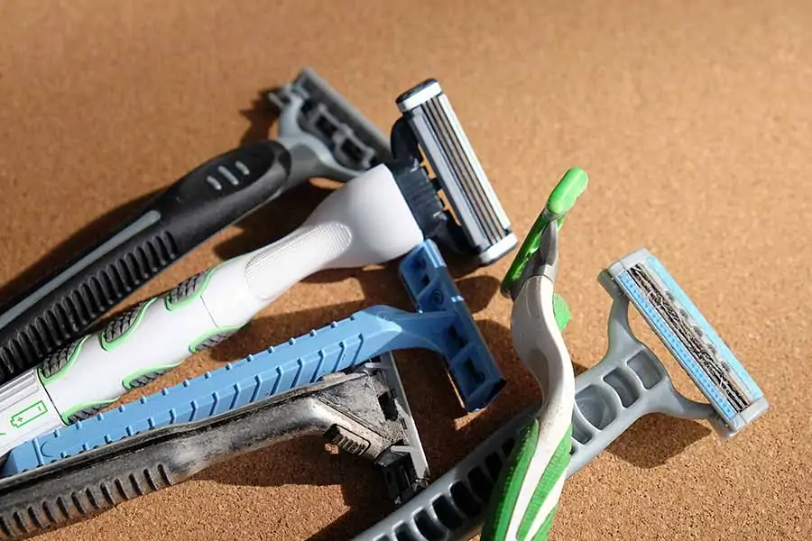 disposable razors